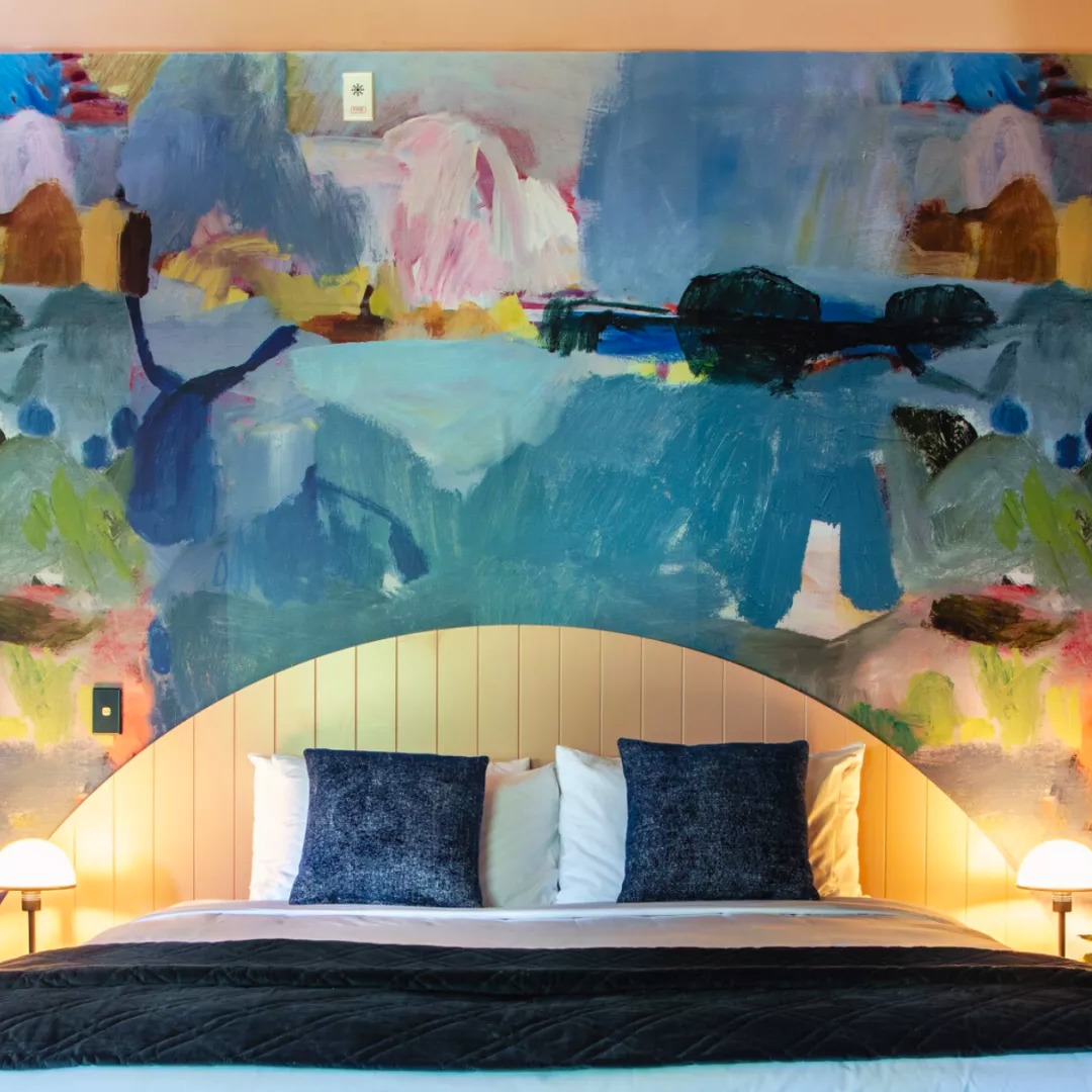 Queenstown yoga retreat New Zealand with The Travel Yogi